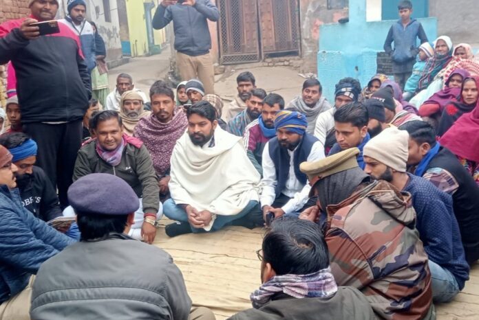 भूपखेड़ी में शरारती तत्वों द्वारा अम्बेडकर की मूर्ति श्रतिग्रस्त करने पर तनाव