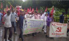 इंदौर में दलित, आदिवासी और अन्य भूमिहीन खेत मजदूरों, किसानों के आवास व खेती पर संकट