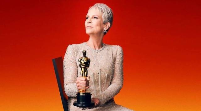 Jamie Lee Curtis gives her Oscar statue they/them pronouns in support of transgender daughter Ruby