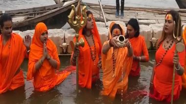 Uttar Pradesh: Transgender Sadhus Take Holy Dip at Prayagraj, Leave for Ayodhya