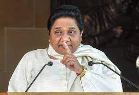 Refusal of alliance, Mayawati's attack! How important is Dalit vote?