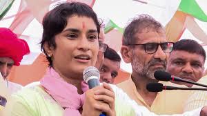 Priyanka stood by us when we were fighting against sexual harassment: Phogat