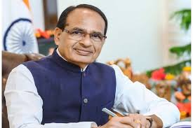 Chouhan hits out at RaGa on caste census